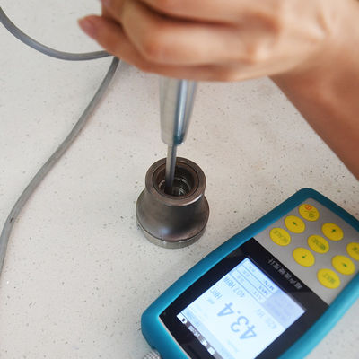Equipamento de ensaio de dureza ultrasônica alongada Engrenagem / Teste de dureza de buraco profundo